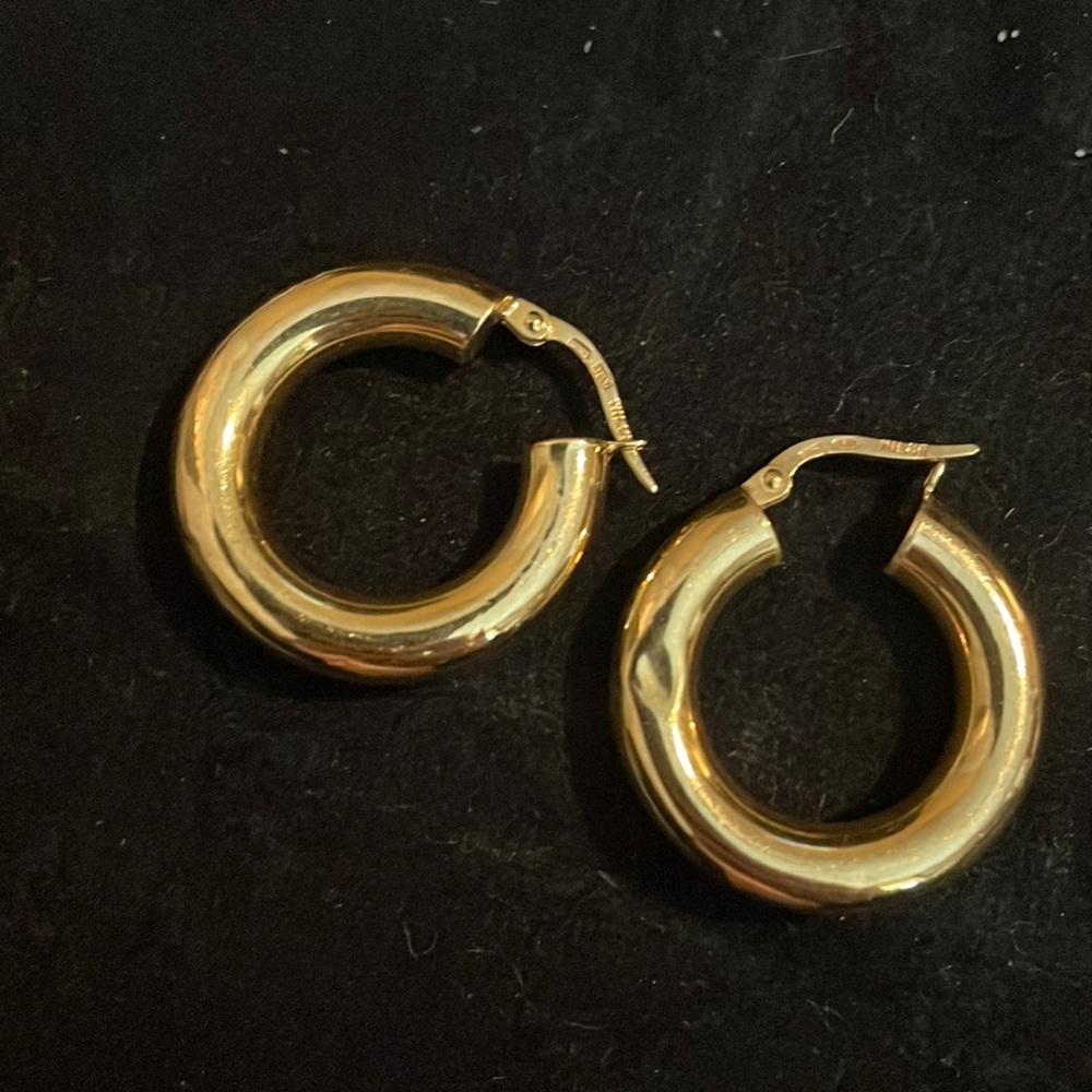 14k Solid Gold - image 1